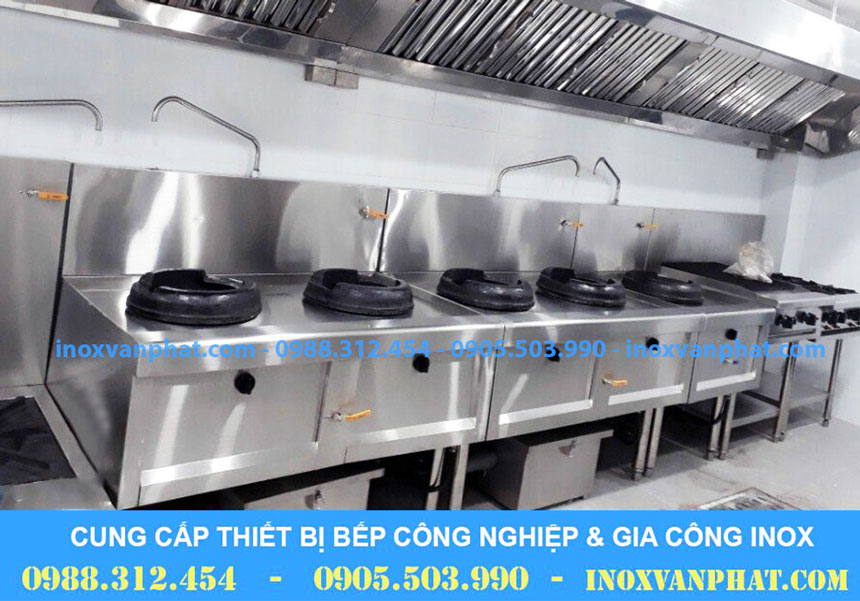 Bếp á công nghiệp